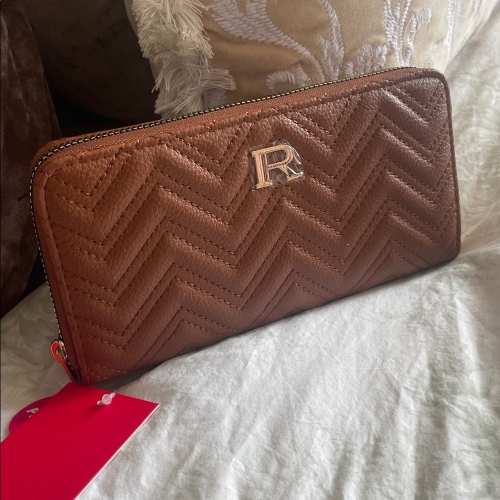 RAMPAGE BNWT Brown Chevron Wallet with R Logo